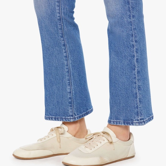 MOTHER Women's Straight Leg Blue Jeans - Picture 3 of 4